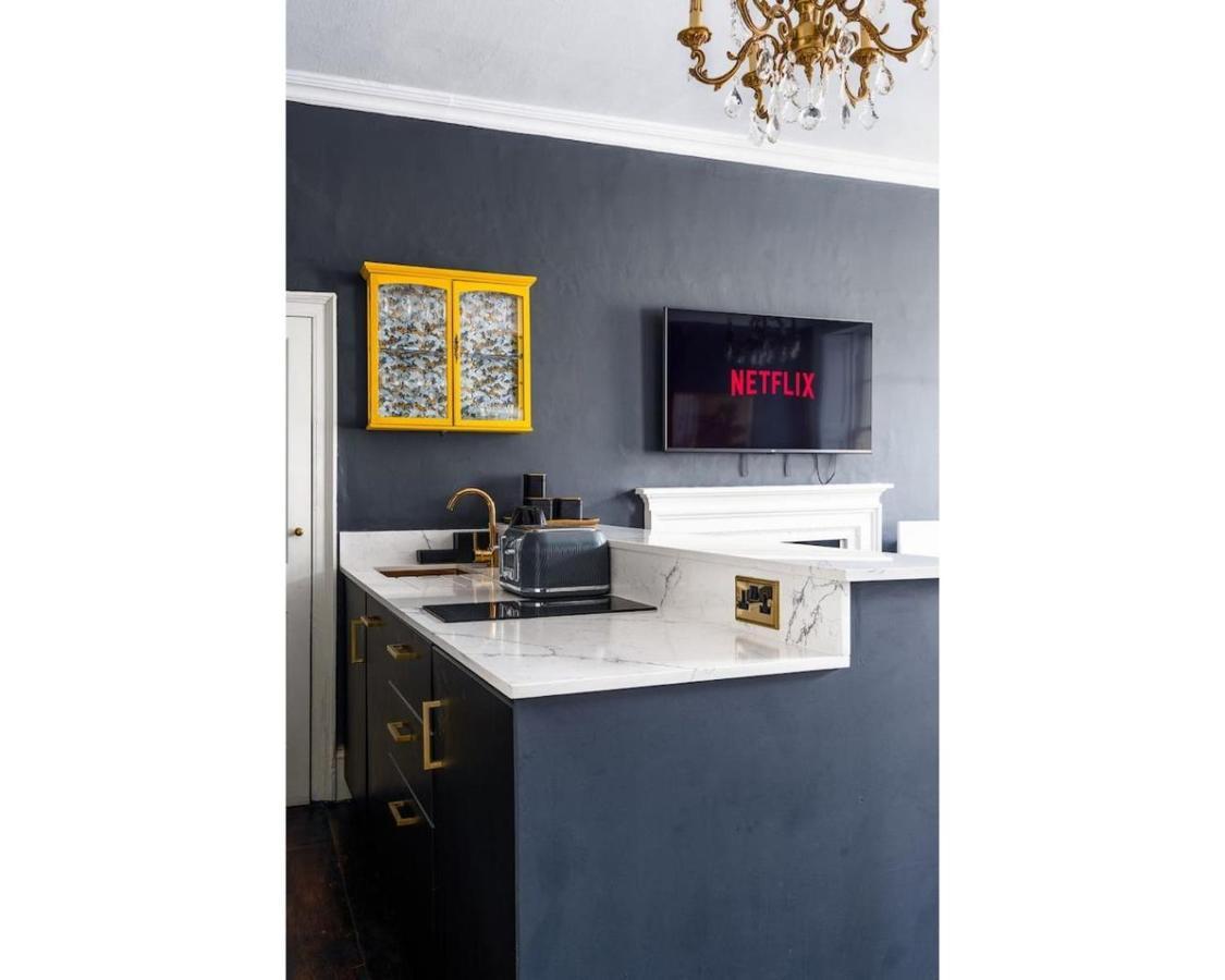 Bennett'S Lodgings A Luxurious 2 Bed Apartment 巴斯 外观 照片